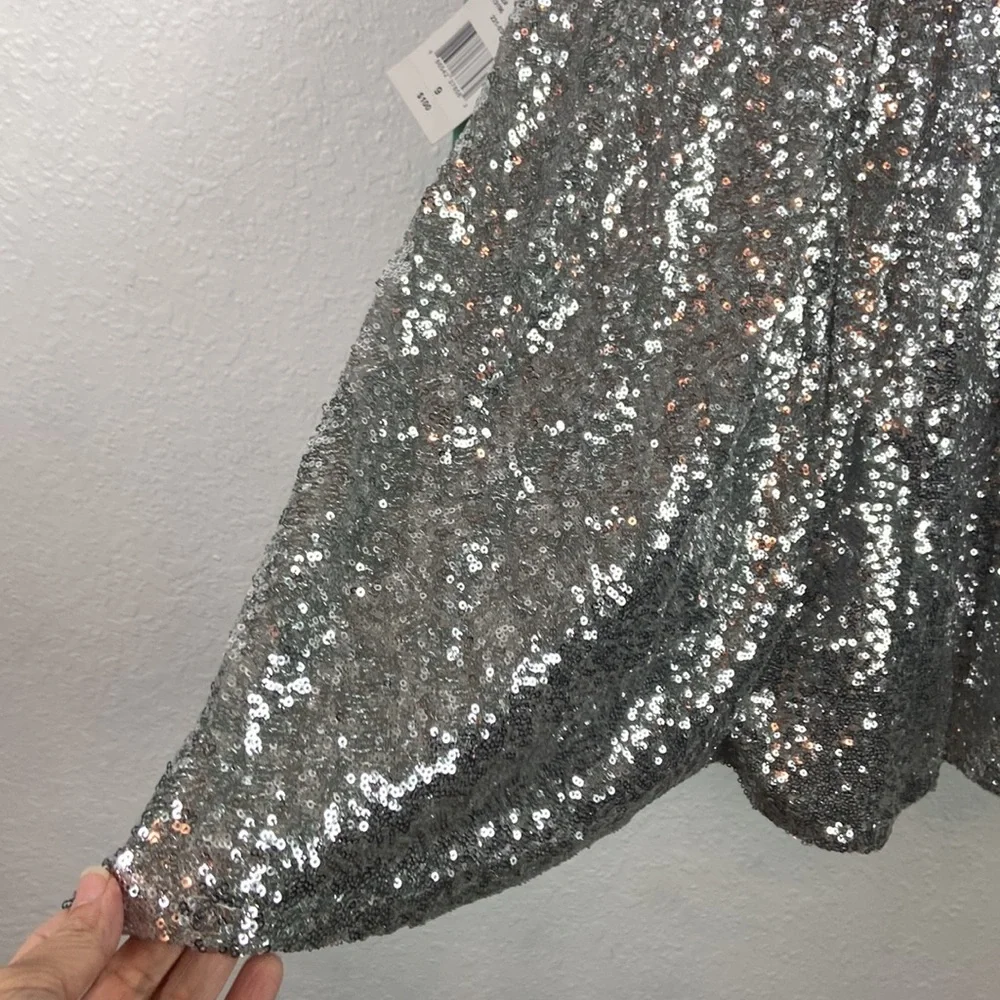 NWT B. Smart Silver sequin dress junior 9 - Picture 6 of 8
